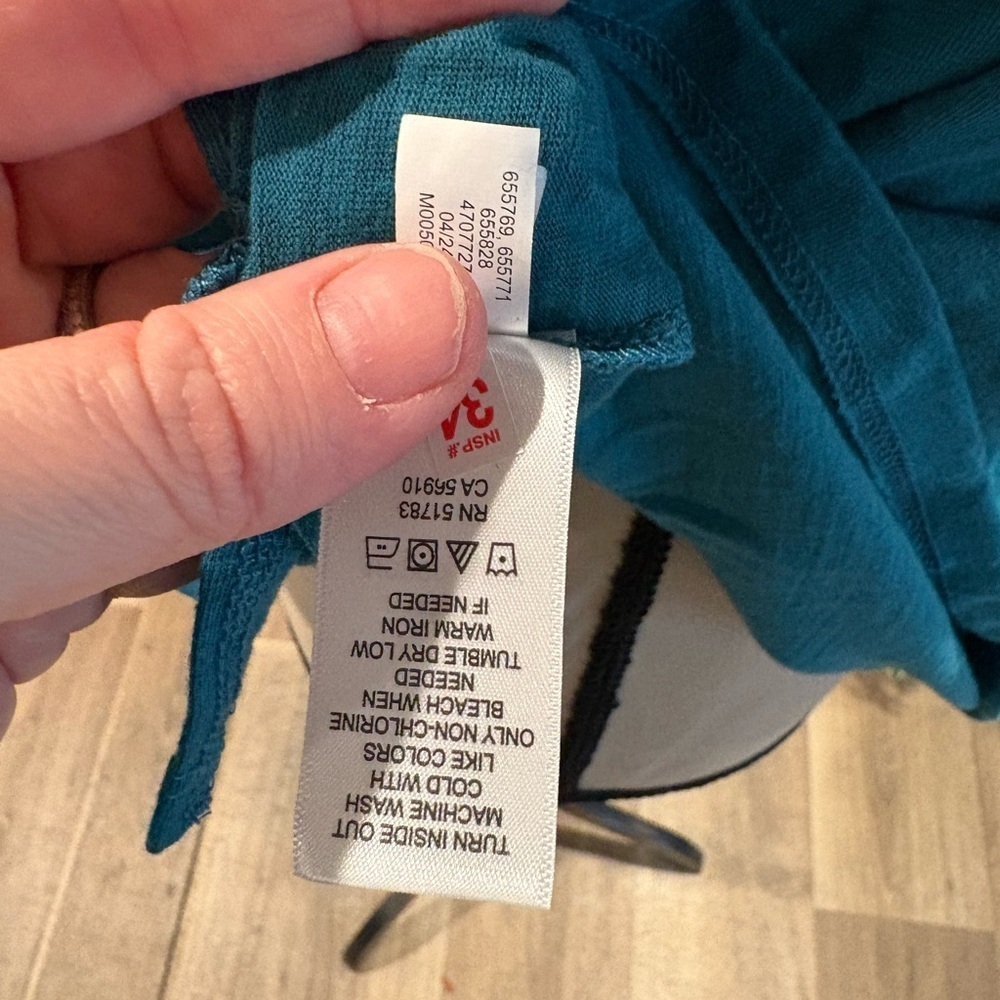Maurices Green Relaxed Short Sleeve T-Shirt - Picture 6 of 7